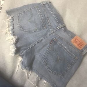 levi’s jean shorts